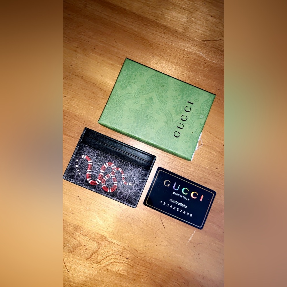Women’s GG wallet